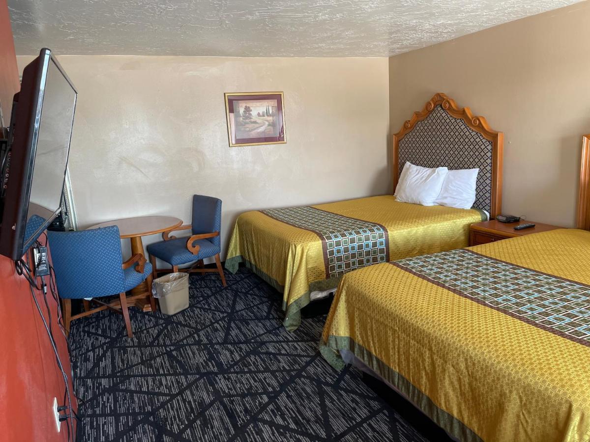 & Hotel